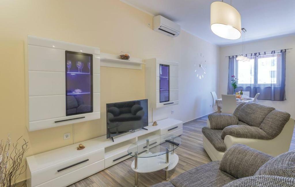 Apartments Klaudija Пула Экстерьер фото