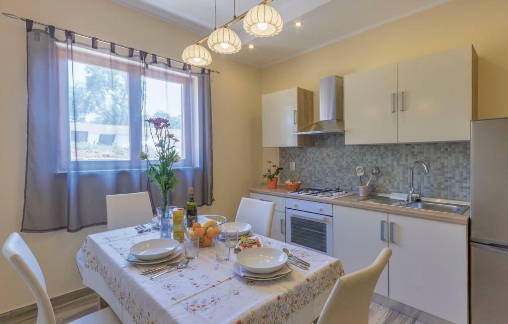 Apartments Klaudija Пула Экстерьер фото